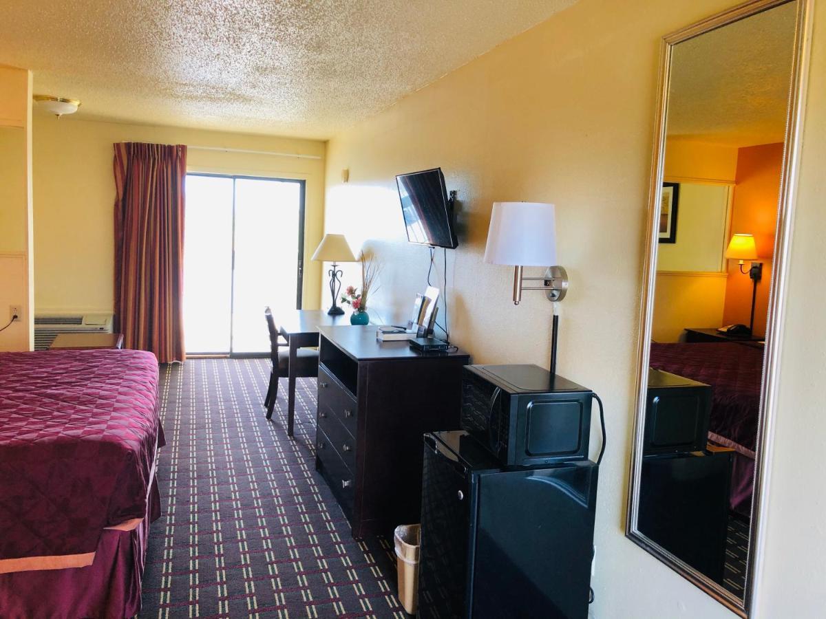 Executive Inn & Suites Prescott מראה חיצוני תמונה
